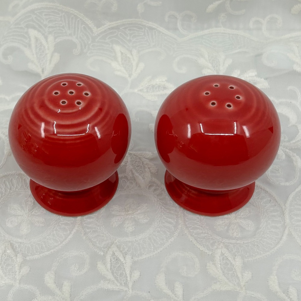 Fiesta Ware Scarlet Red Round Salt & Pepper Shakers Modern Ceramic Set Accent